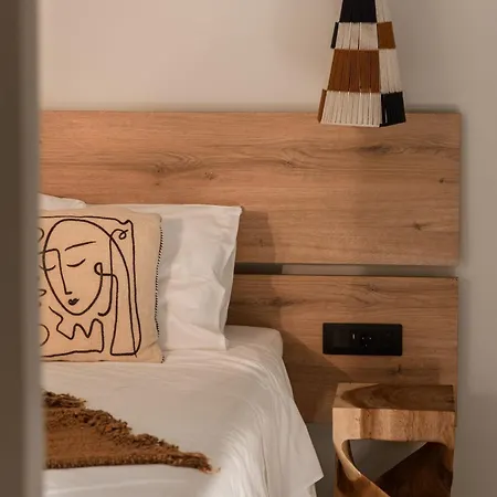 Ninemo Village Bed and breakfast